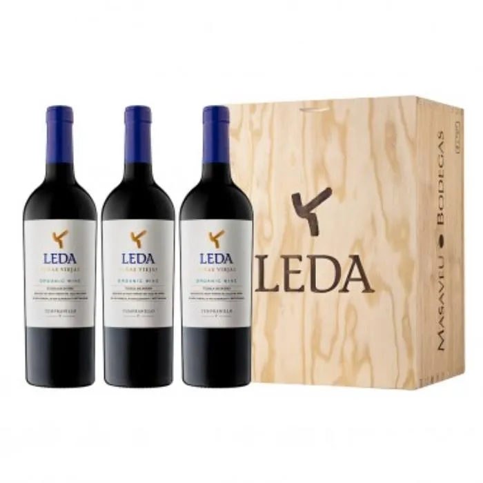 Leda Viñas Viejas caja madera 3 uds 75cl — Default Image